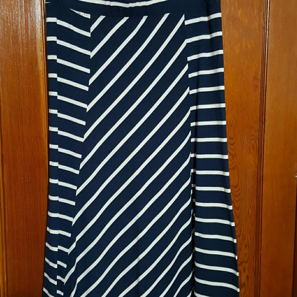 Maxi skirt
